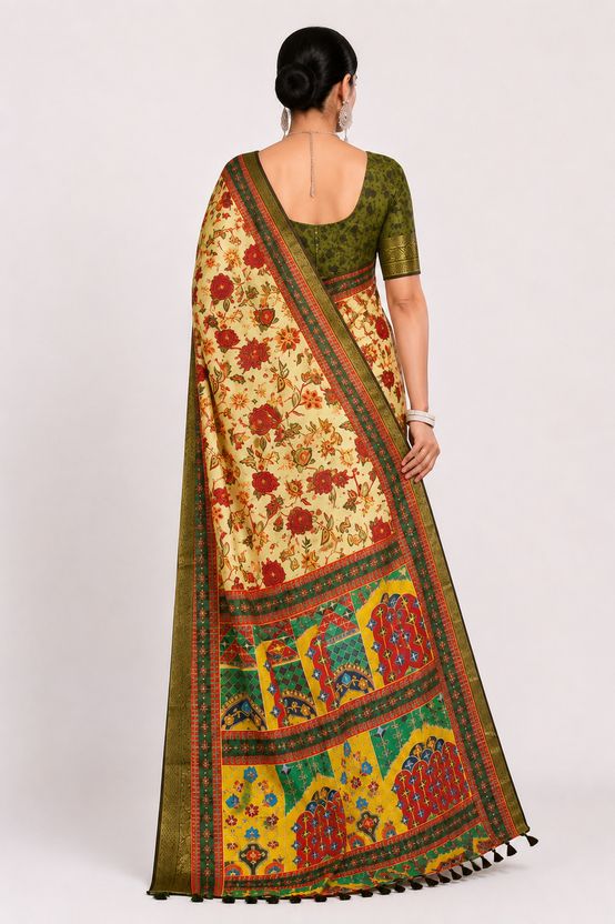 Rangrez Heritage Floral Jacquard Saree - Jacquard Woven Silk saree, palla detail | Mumbai Bazar